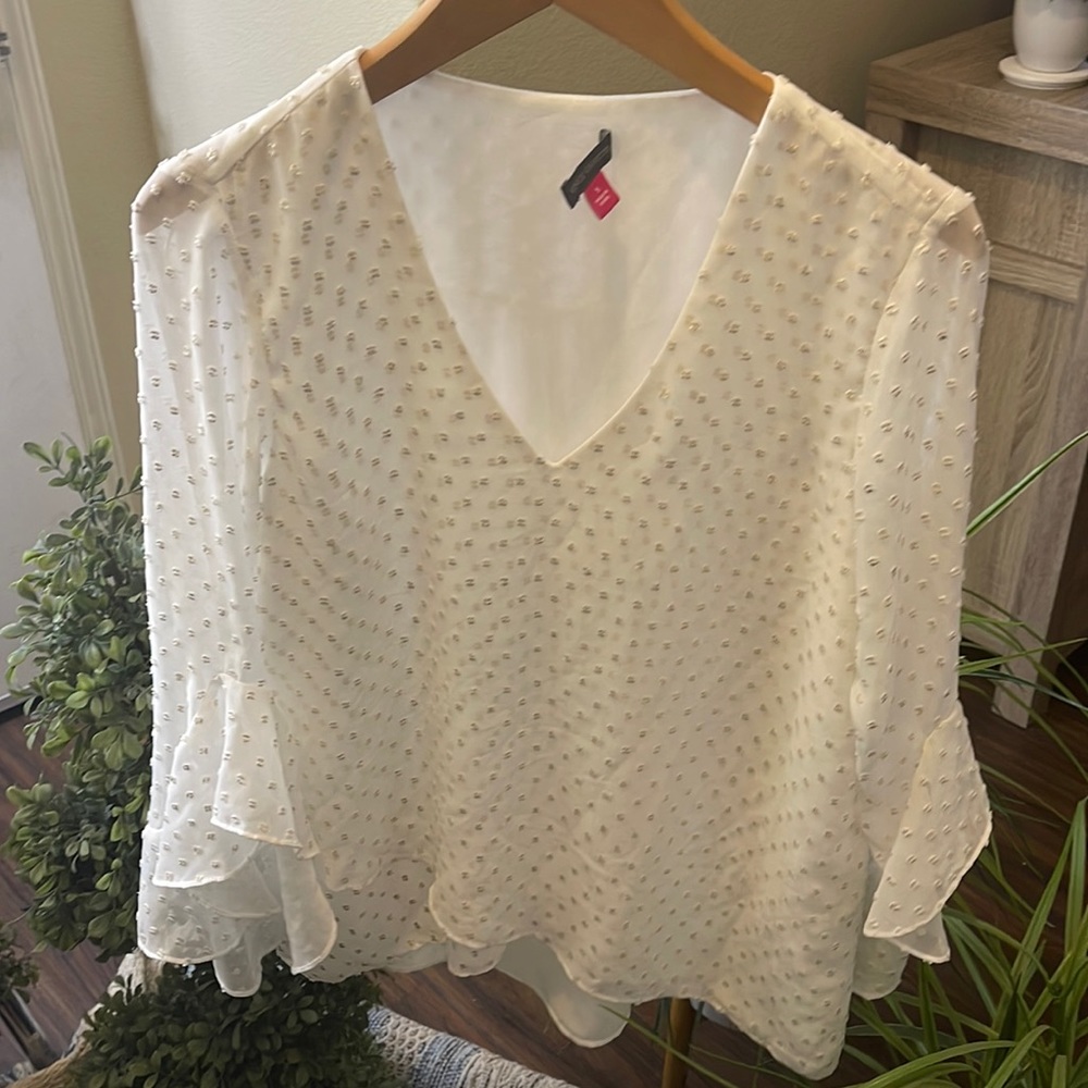 Vince Camuto White Blouse Size Small